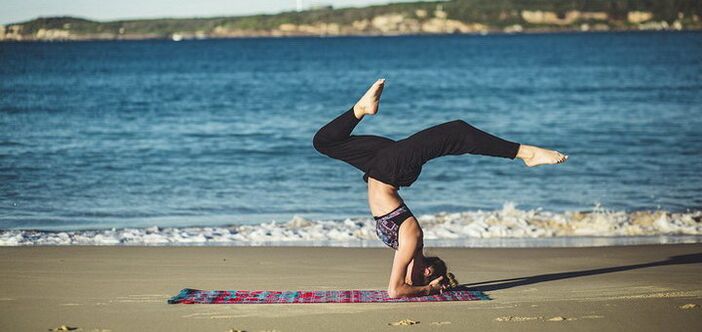 yoga outdoor pikeun leungitna beurat